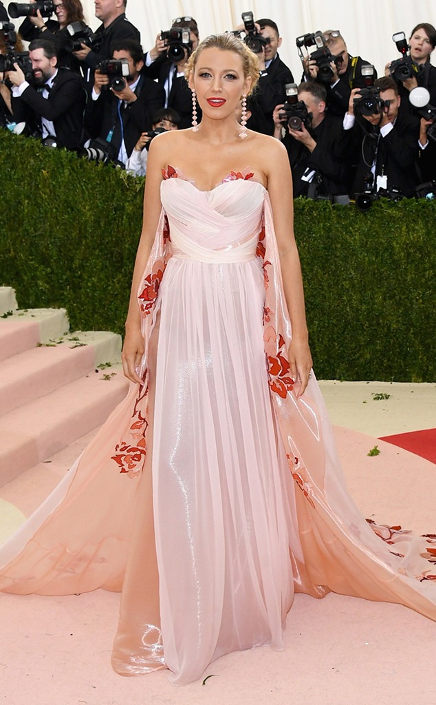 Pregnant Blake Lively Glows In Her Pink Floral Gown At Met Gala 2016