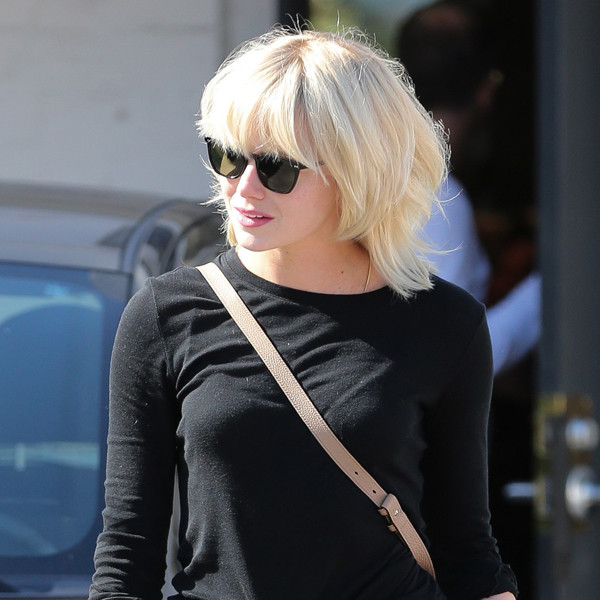 Emma Stone Goes Short With Surprise Platinum Bob