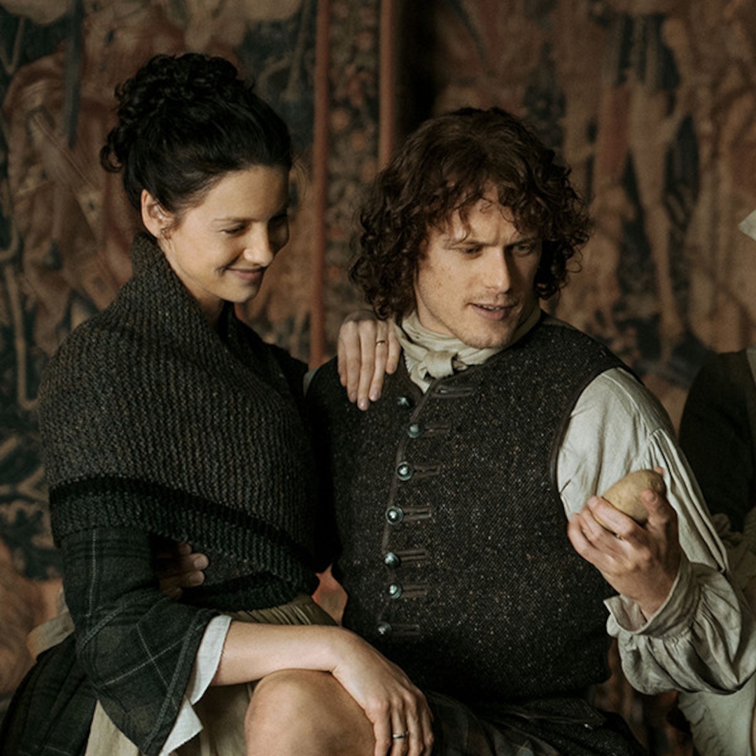Outlander eonline Claire and Jamie Are Happier Than Ever in Outlander Sneak Peek - E! Online