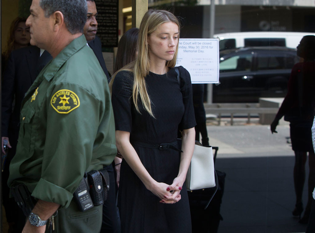 Amber Heard Leaves Court Visibly Bruised After Depp TRO Is Granted E