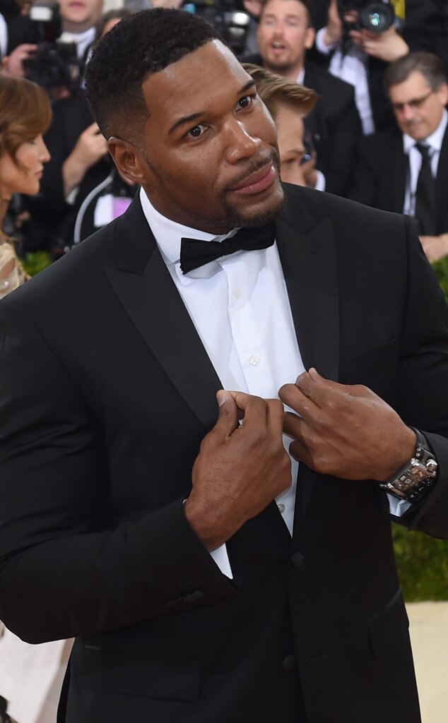 Michael Strahan From Candid Moments From Met Gala 2016 E News 