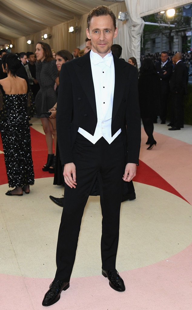 Tom Hiddleston from Met Gala 2016 Red Carpet Arrivals E! News