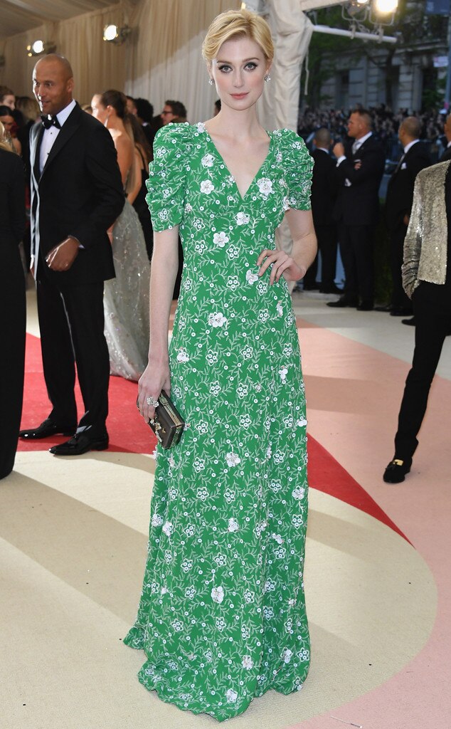 Elizabeth Debicki from Met Gala 2016: Red Carpet Arrivals | E! News