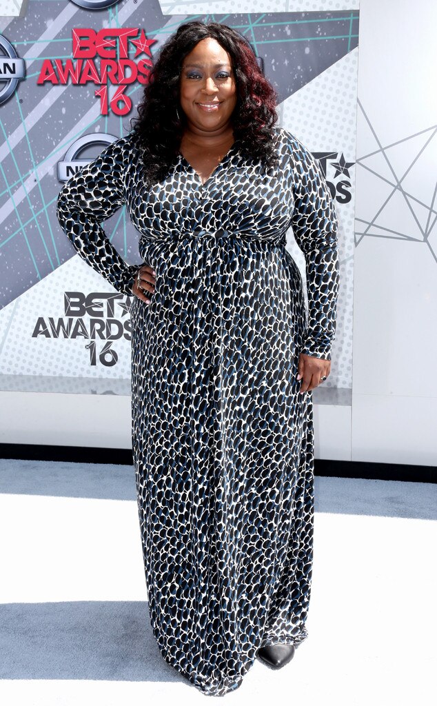 Loni Love from BET Awards 2016 Red Carpet Arrivals | E! News