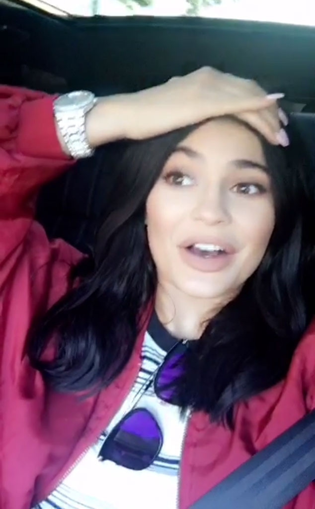Kylie Jenner, Calabasas Fire, Snapchat