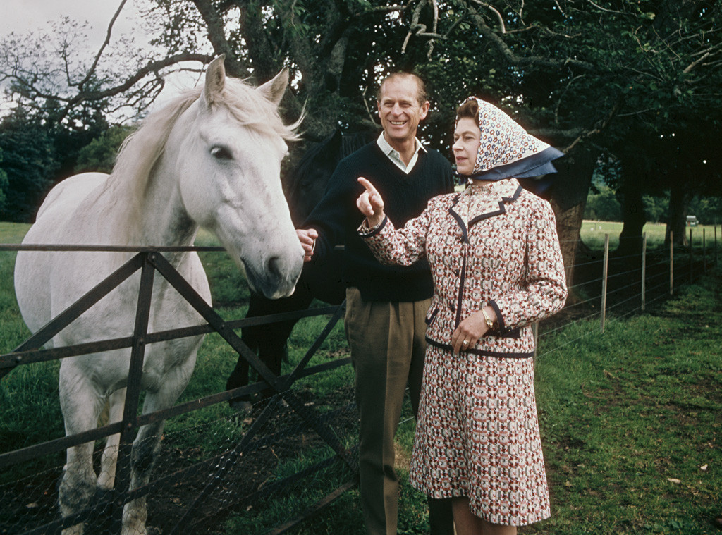 Queen Elizabeth, Prince Philip, 1972, Widget, Life in Pictures