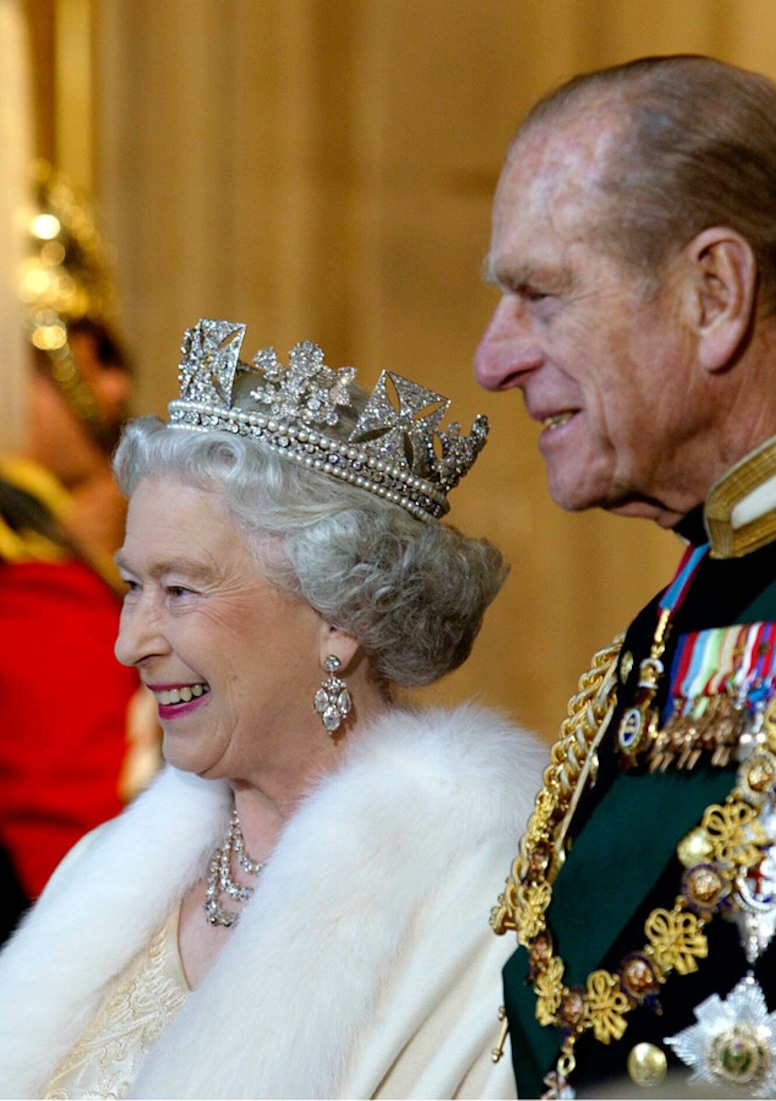 Queen Elizabeth, Prince Philip, 2002, Widget, Life in Pictures