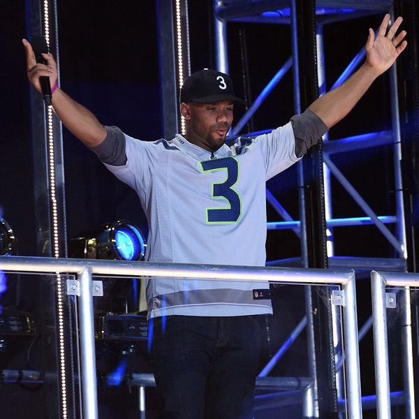 Seattle Seahawks' Super Bowl QB Russell Wilson to Host Nickelodeon's Second  Annual Kids' Choice Sports!