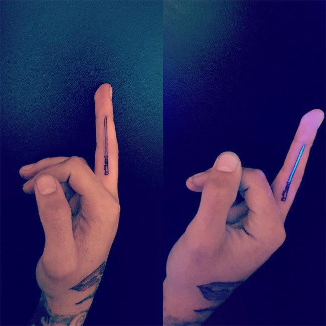 Zayn Malik, Lightsaber Tattoo