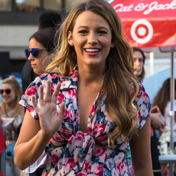 Blake Lively Ditches Her Heels Why We Love That Shes Showing A