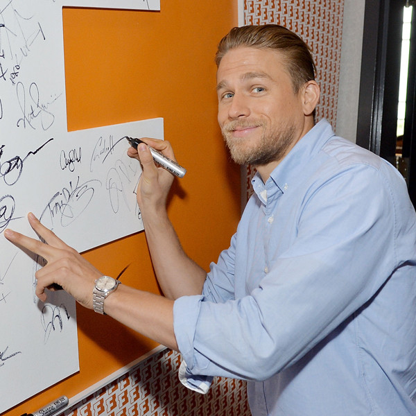 10 Things We Learned From Charlie Hunnam at ComicCon