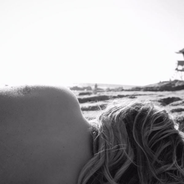 Couple Topless Beach - ChloÃ« Grace Moretz Shares Topless Photo During Beach Date - E! Online