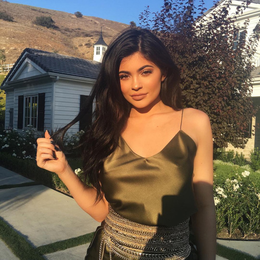 Step Inside Kylie Jenner's Private World With E!'s New Docu-Serie...