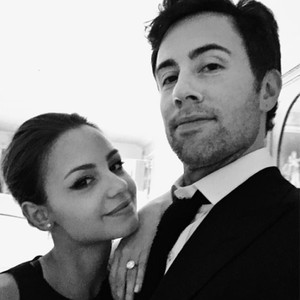 Aimee Carrero Is Married: Elena of Avalor Star Weds Tim Rock | E! News