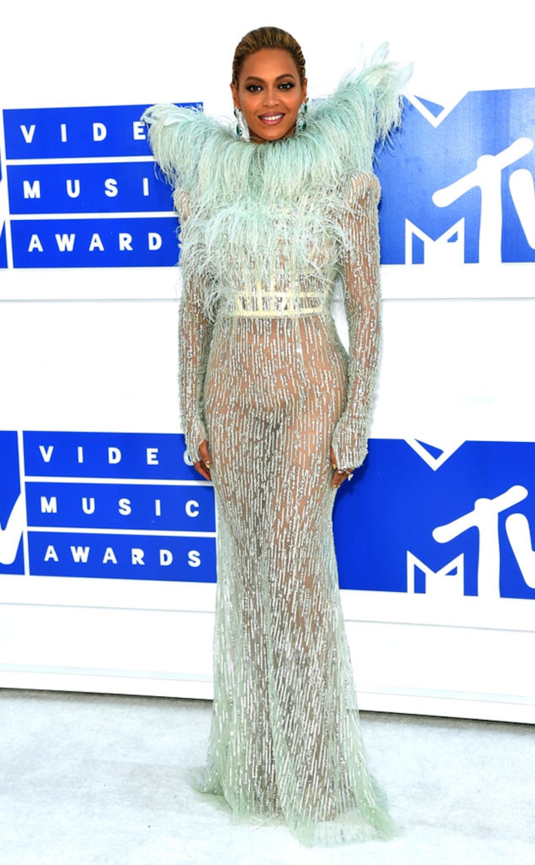 Beyonce, 2016 MTV VMAs, Widget