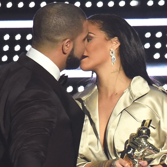 Rihanna, Drake, 2016 MTV VMAs