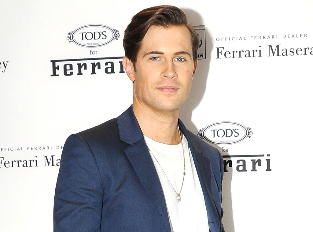 Outlander Finds Its Lord John Grey: Meet David Berry | E! News