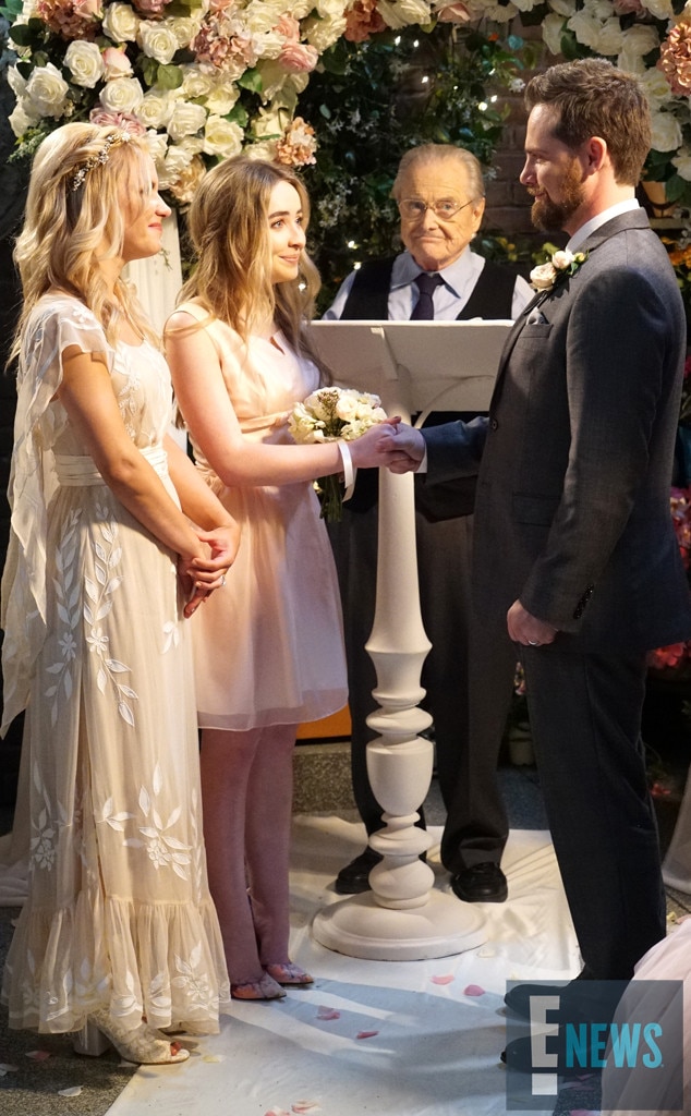 Tears Start to Flow from Shawn Hunter's Girl Meets World Wedding Album ...