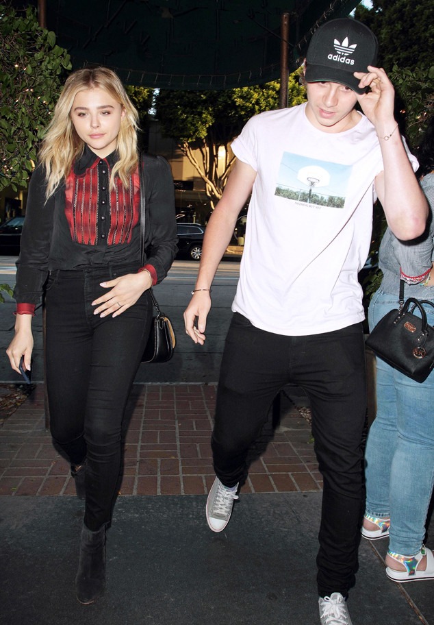 Omg ¡chloë Grace Moretz Y Brooklyn Beckham Juntos De Nuevo Foto E News 4804