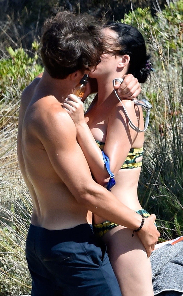 That's Amore! Katy Perry and Orlando Bloom Pack on the PDA in Italy - E!  Online - CA