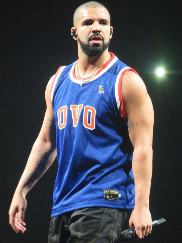 Nasher on X: Drake pulled up with a Danbury Trashers jersey on last night.  Iconic. @Drake  / X