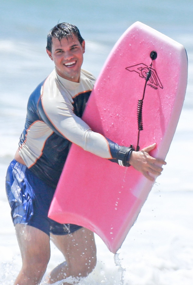 Taylor Lautner From The Big Picture Todays Hot Photos E News