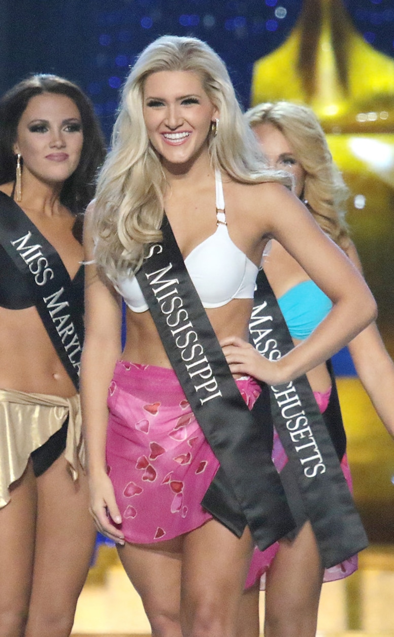 Miss America 2017, Miss Mississippi Laura Lee Lewis