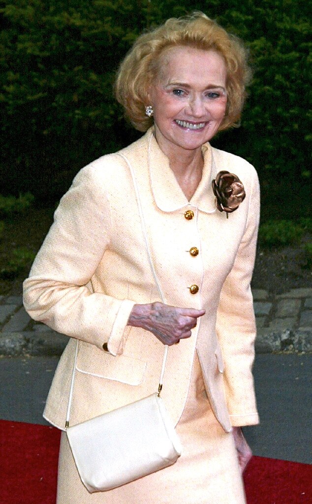 Agnes Nixon From Celebrity Deaths 2016s Fallen Stars E News