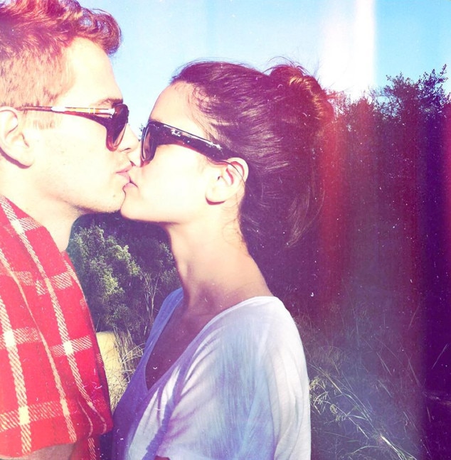 Look of Love from Rachel Bilson and Hayden Christensen Romance Rewind E! News