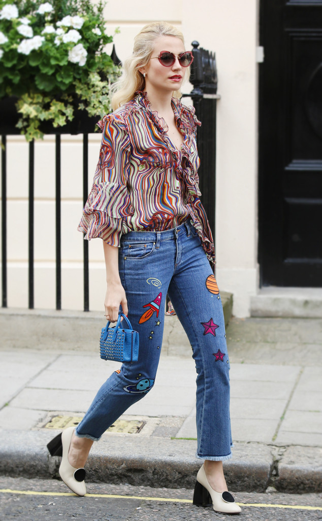 How to wear embroidered denim