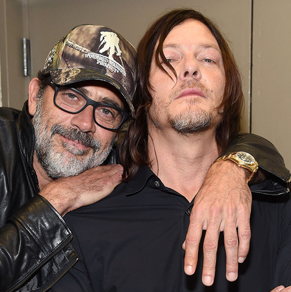 Jeffrey Dean Morgan Hilariously Confuses Norman Reedus Birth Date E Online Deutschland