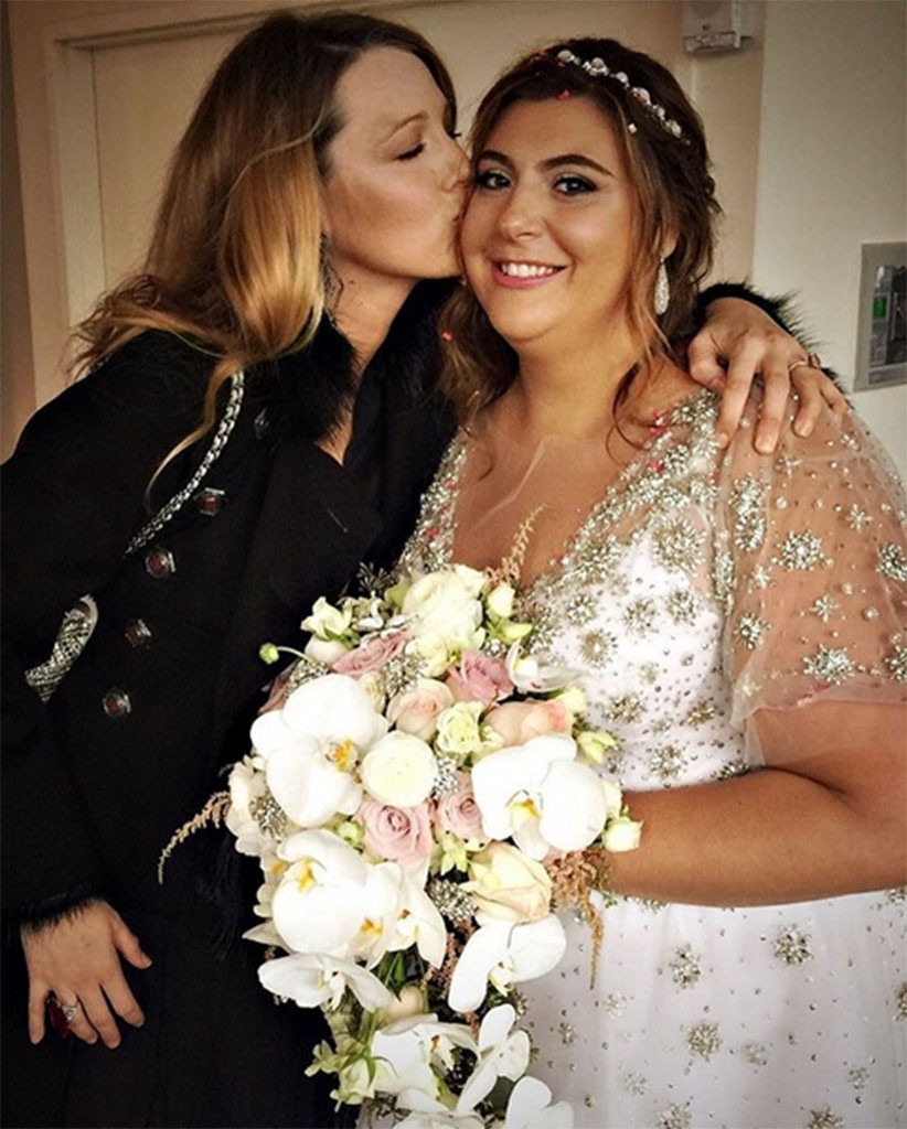 Blake Lively Feiert Die Hochzeit Ihrer Besten Freundin Nur Tage