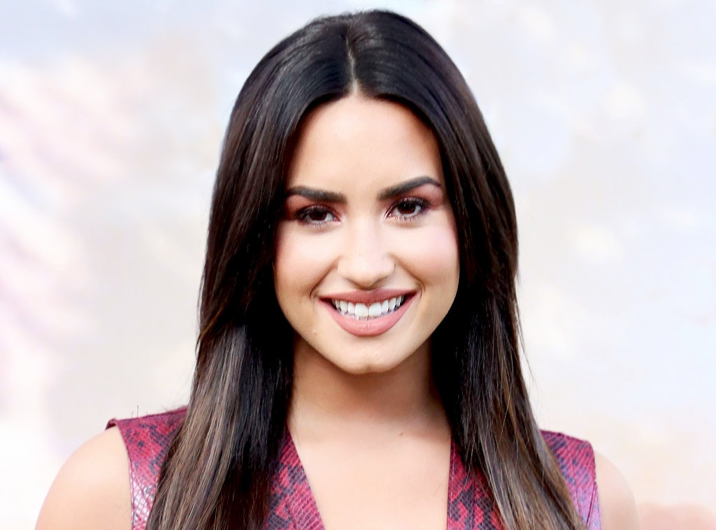 ESC: Demi Lovato