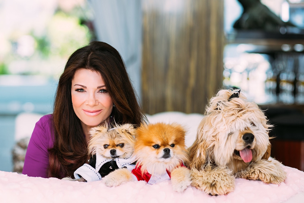 Lisa Vanderpump, Dogs