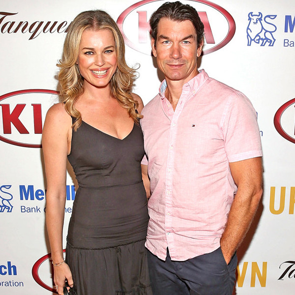Rebecca Romijn And Jerry Oconnell Dish On Relationship Firsts E 