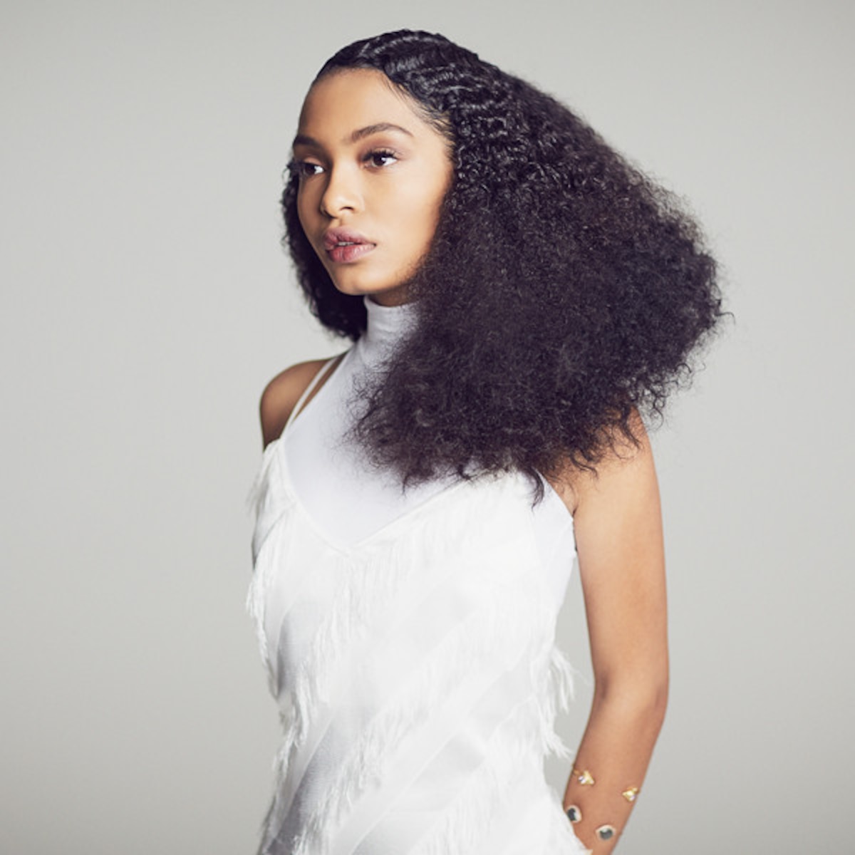 What It's Like to Wear Your Natural Hair Like Yara Shahidi - E! Online