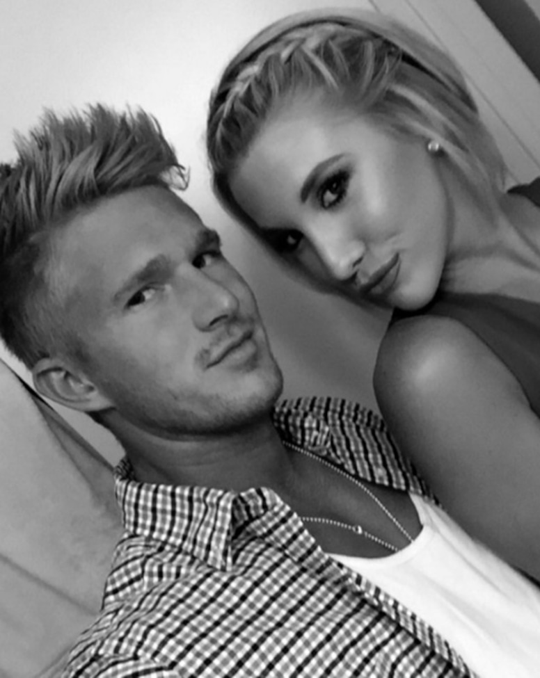 Savannah Chrisley, Blaire Hanks