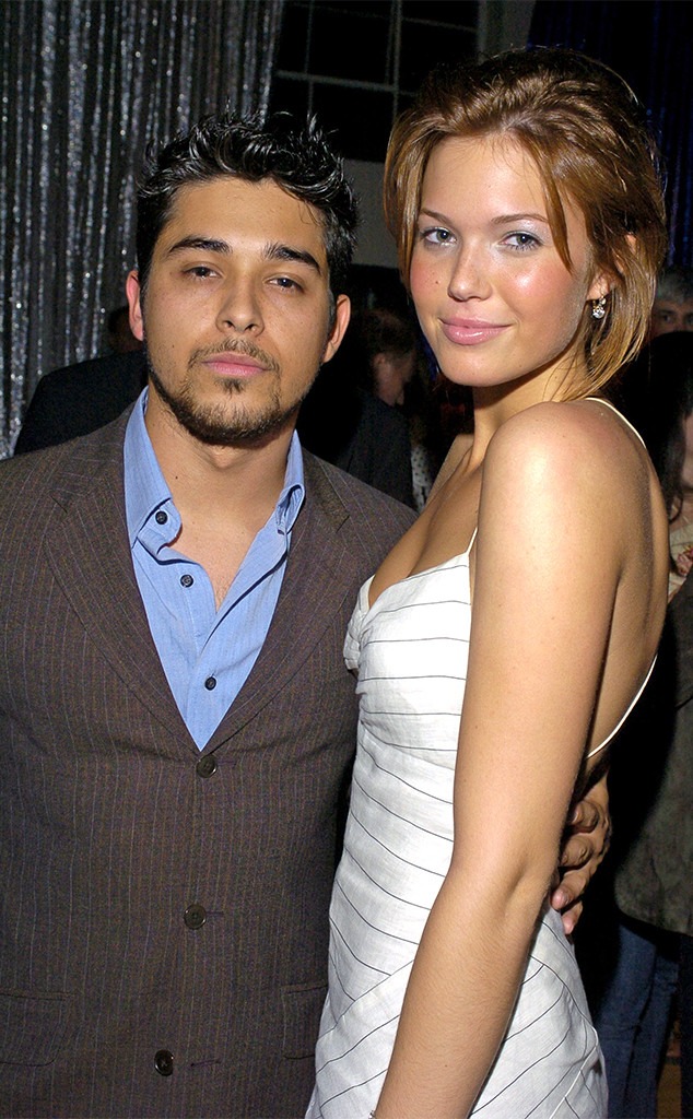 Mandy Moore, Wilmer Valderrama, 2004