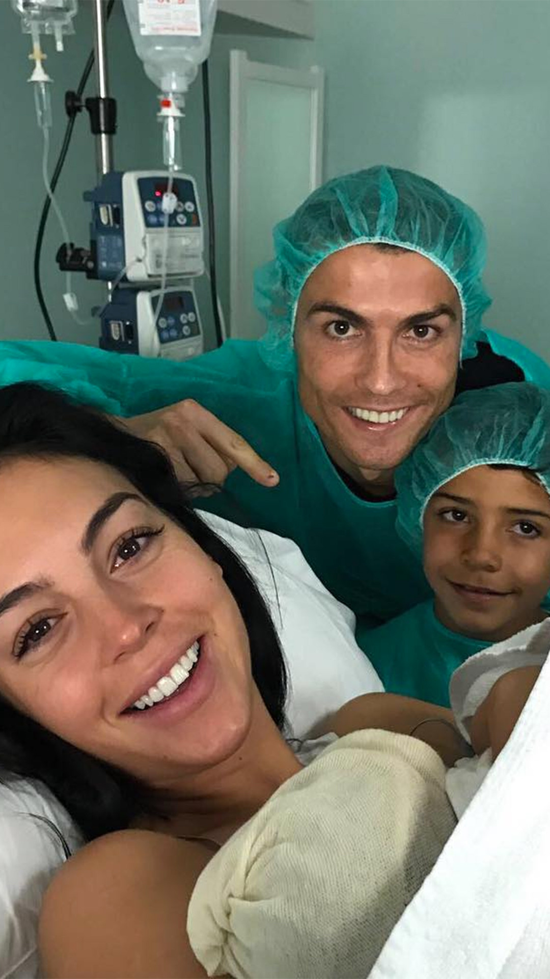 Cristiano Ronaldo, Baby, Girlfriend, Georgina Rodriguez, Cristiano Ronaldo Jr.