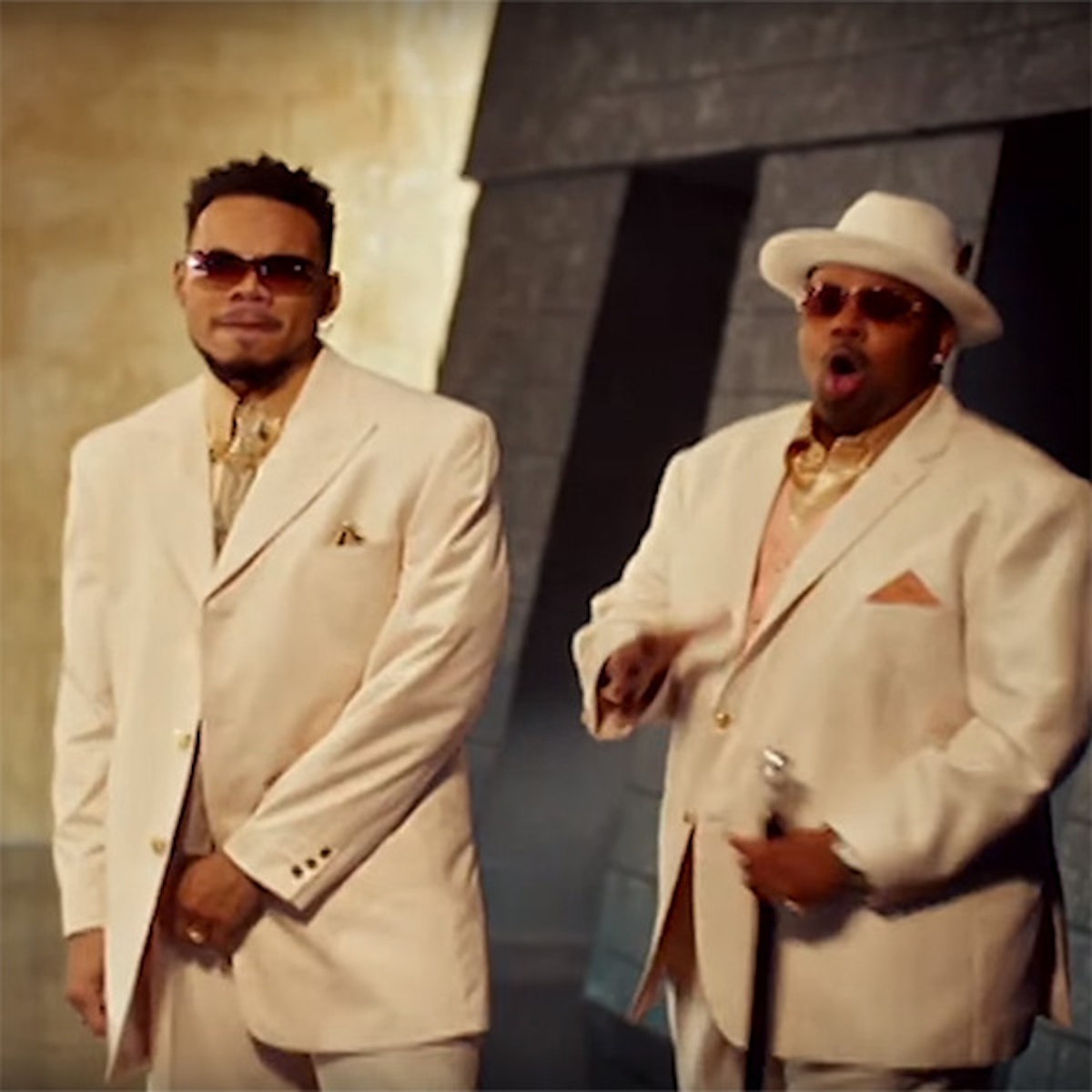 Chance The Rapper Spoofs 90s Group In Snl Obama Tribute Vid E Online Chance The Rapper Spoofs 90s Group In Snl Obama Tribute Vid E Online