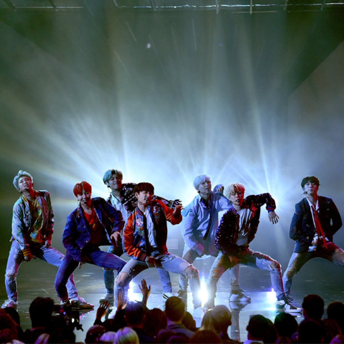 Bts Brings Down The House At The 17 Amas E Online Bts Brings Down The House At The 17 Amas E Online