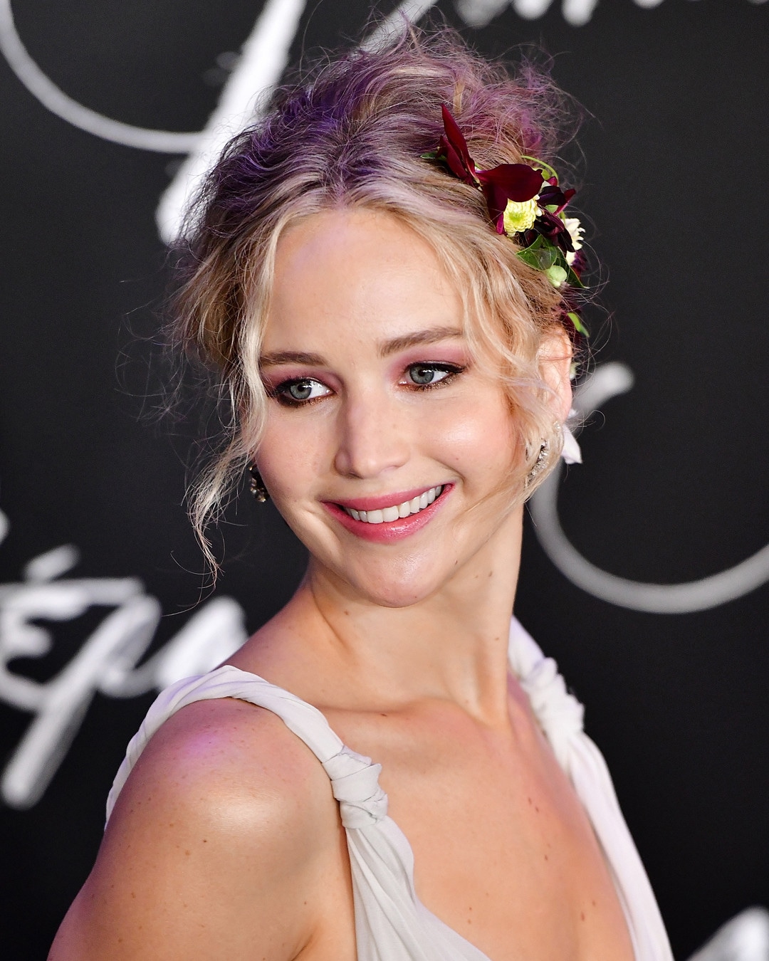 ESC: Hair Accessories, Jennifer Lawrence