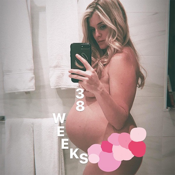 Plus Size Pregnant Nude Videos - Daphne Oz Poses Naked and Reveals Her Pregnancy Weight | E! News