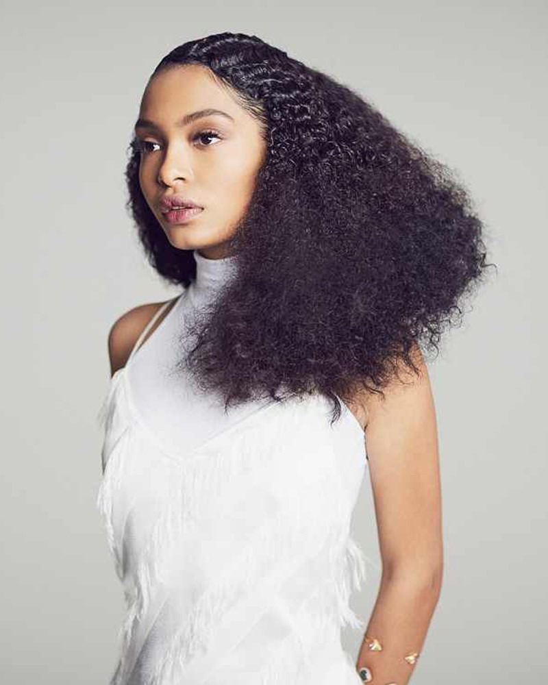 What It S Like To Wear Your Natural Hair Like Yara Shahidi E News