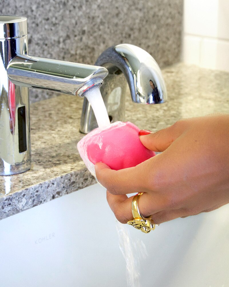How to Clean Your Makeup Sponge—the Cheap & Easy Way E! News