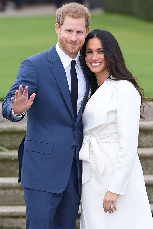 MEGHAN MARKLE E PRÍNCIPE HARRY POSAM PARA FOTO OFICIAL DO NOIVADO from ...