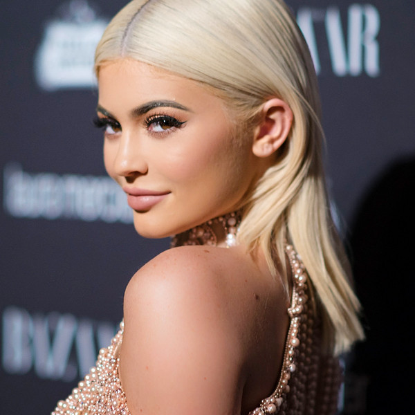 Kylie Jenner Cuddles With Travis Scott on Birthday Beach Getaway