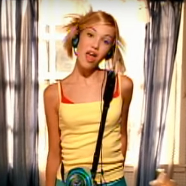 Rs 600x600 171104093315 600 Mandy Moore Candy Music Video 110417 ?fit=around|1080 1080&output Quality=90&crop=1080 1080;center,top