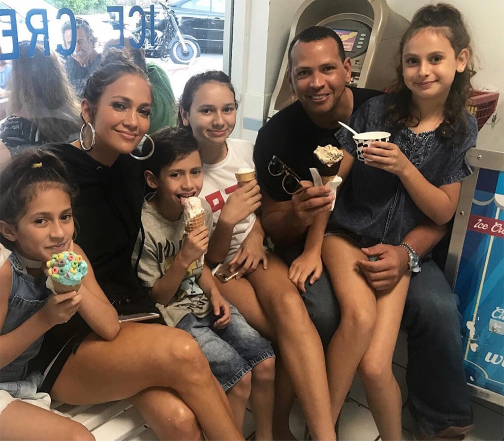 Alex Rodriguez, Jennifer Lopez, kids, Instagram