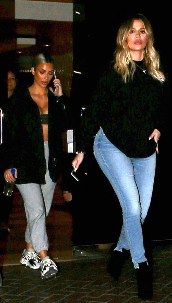 Khloe Kardashian, Kim Kardashian